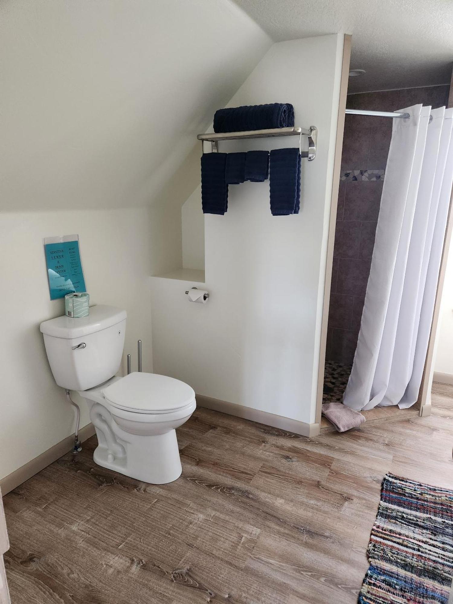 Dora'S Country Cottage Escalante Room photo